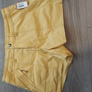 Title Nine 4 inch Inseam Shorts